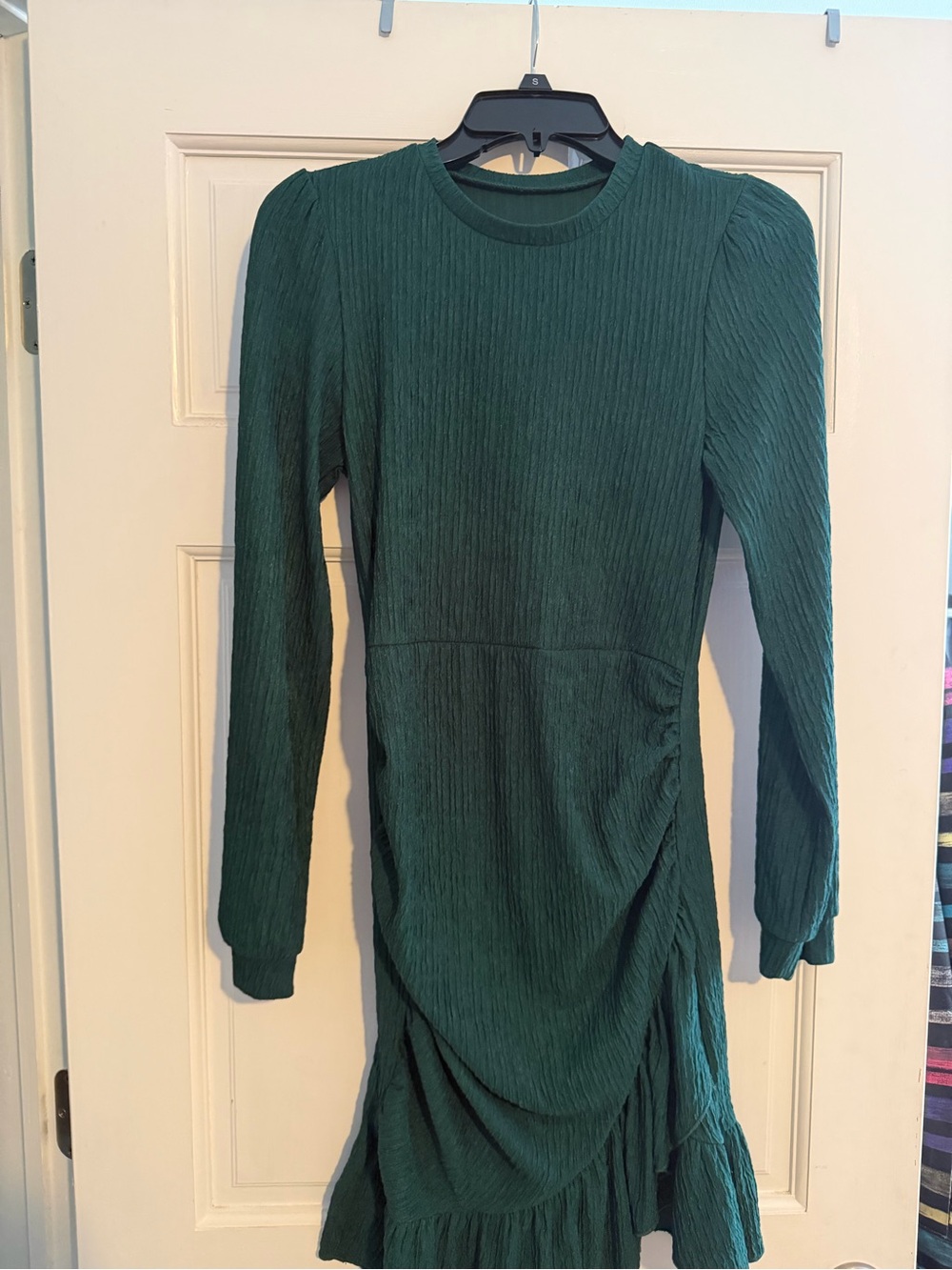 Amazon Dark Green Long-Sleeve Ruched Midi Dress